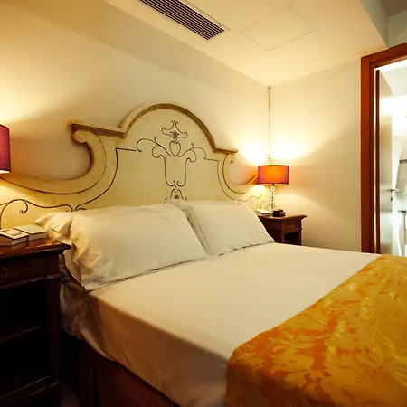 Vico Regio 4*