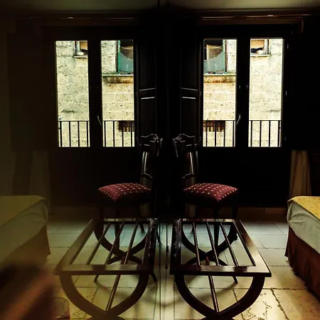 فندق Vico Regio كازارانو