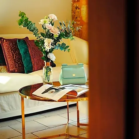 Vico Regio Hotel