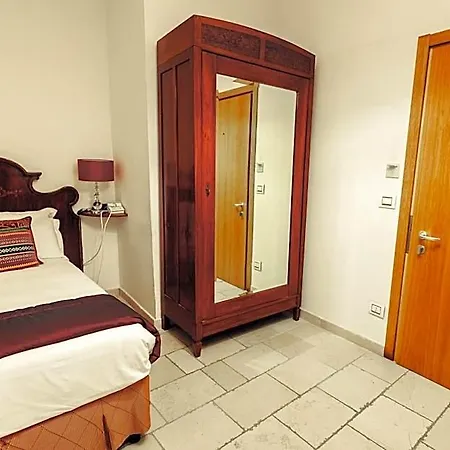 Hotel Vico Regio